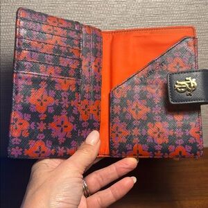 Tory Burch passport holder/cover/credit cards